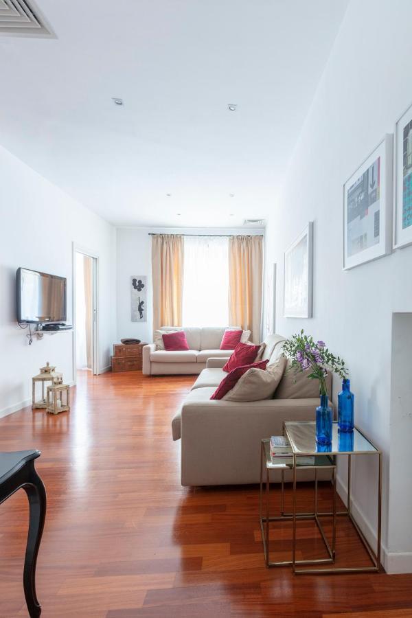 Deza Cozy Place Ripetta Рим Екстер'єр фото